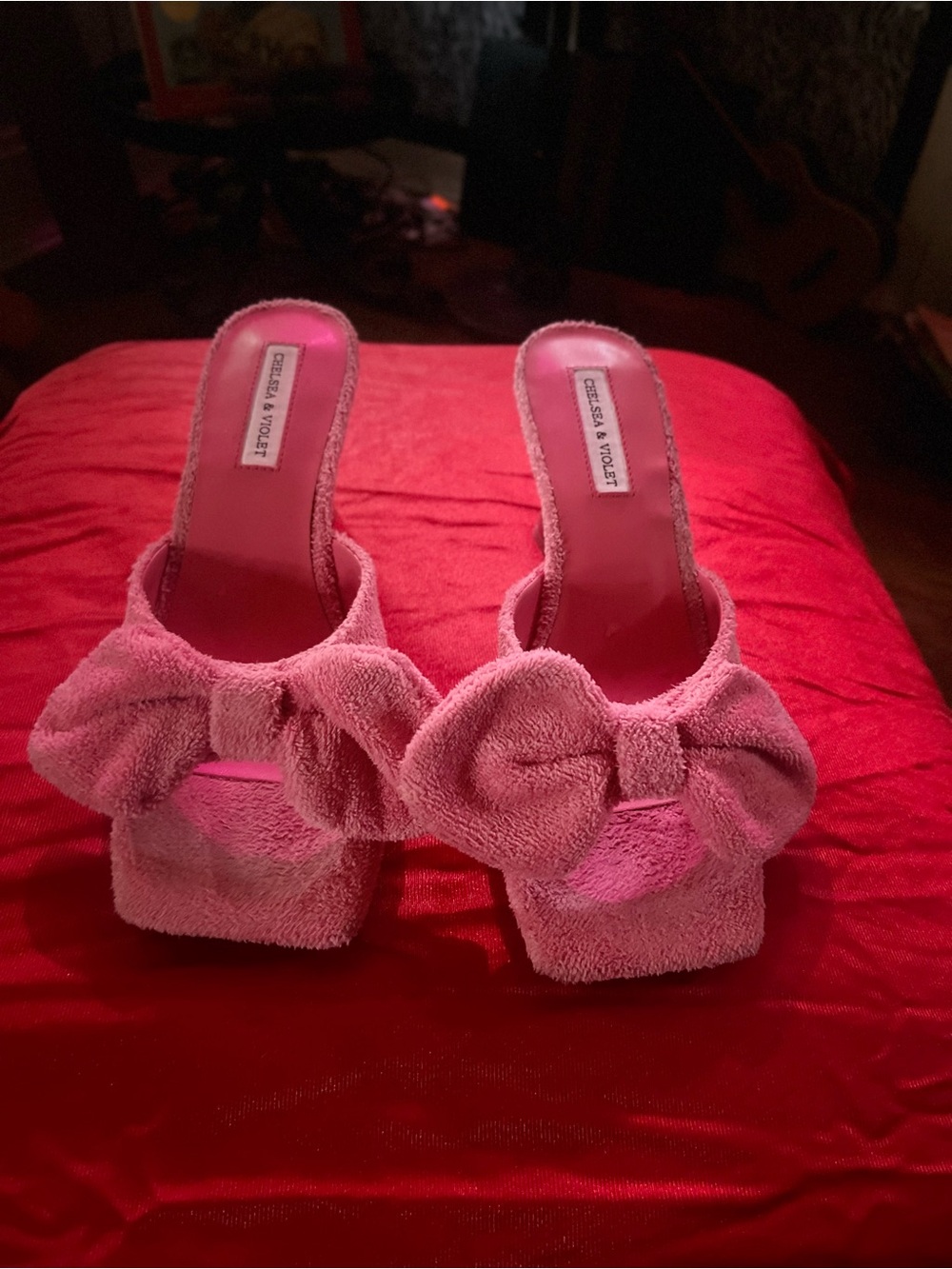 Chelsea & Violet Pink Fuzzy Bow Slide Sandals - Picture 2 of 5